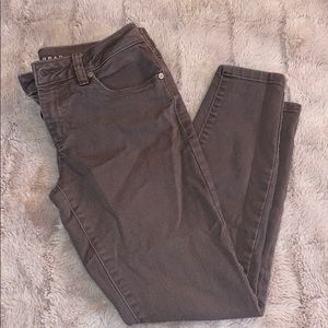 Green skinny jeans